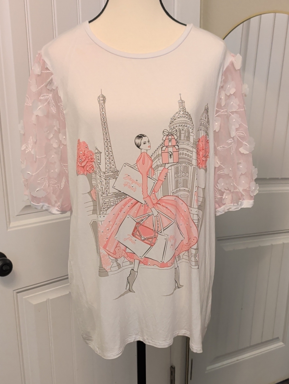 Kiss & Fly Women's White Tee with Pink Floral Sleeve and Fashion Illustration
